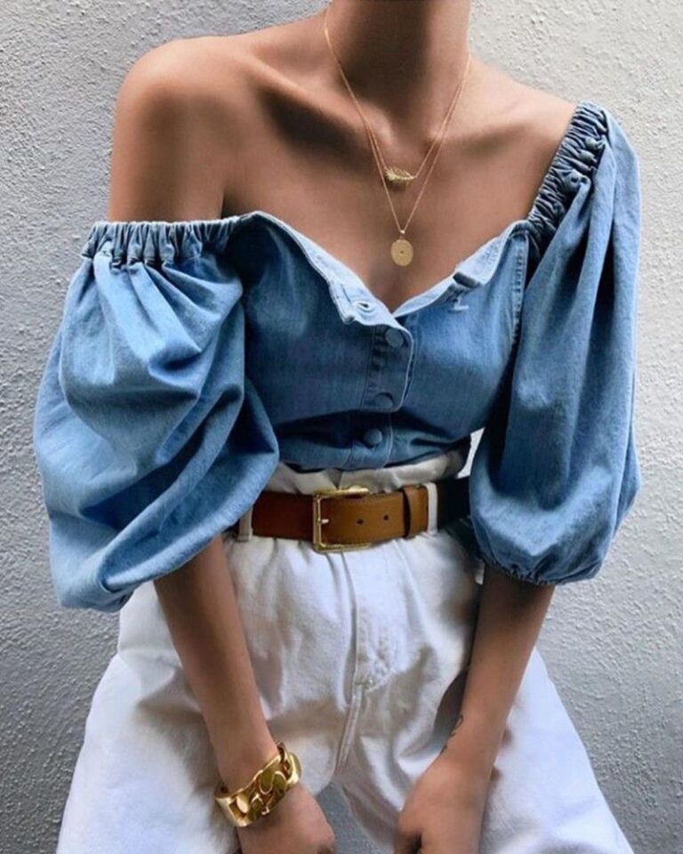 DENIM STYLES IN VOGUE